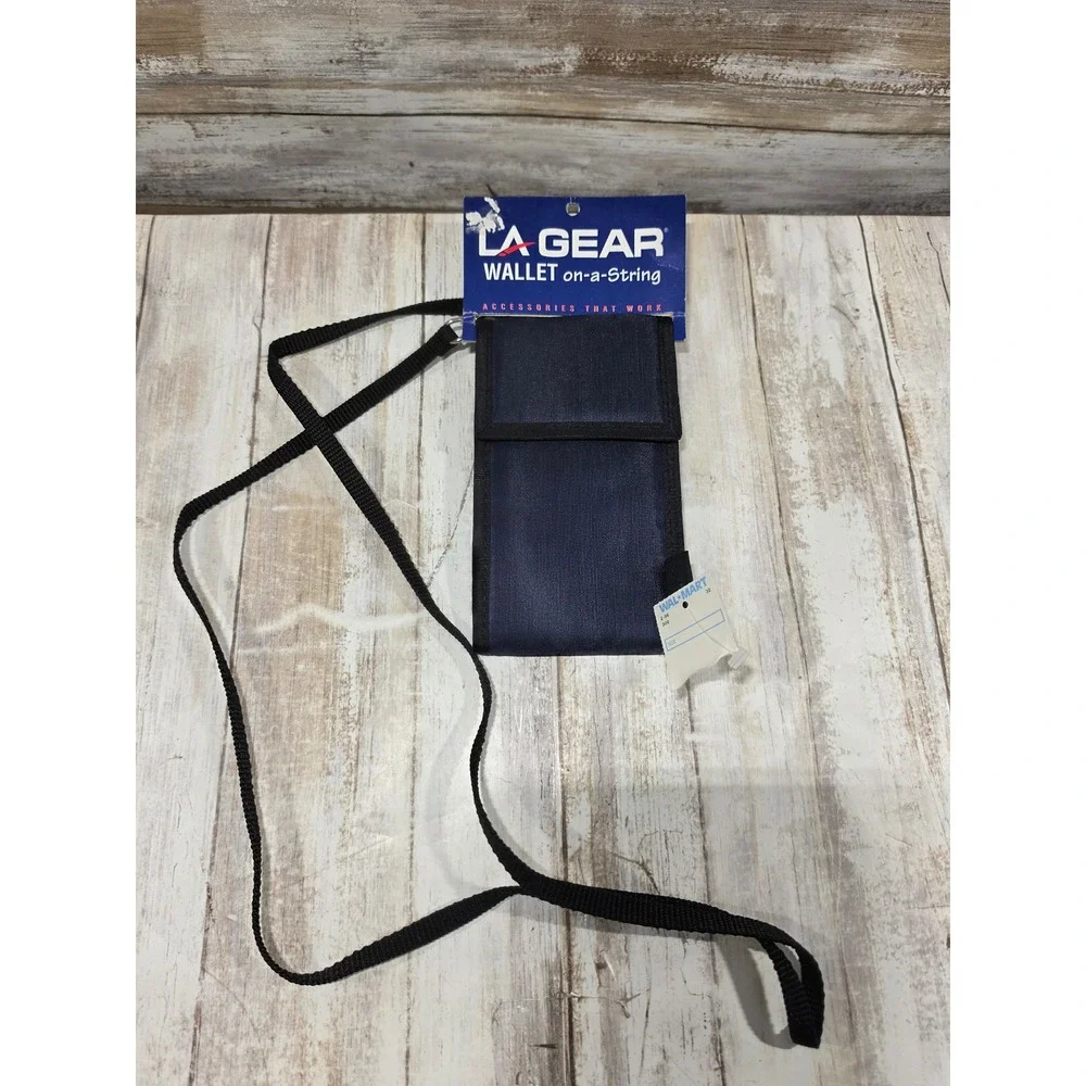 Vintage LA Gear Wallet on a‎ String Navy Blue Nylon Neck Pouch Lanyard NEW